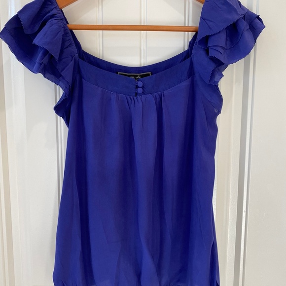 100% Silk Ruffled Sleeve Top - Picture 1 of 5